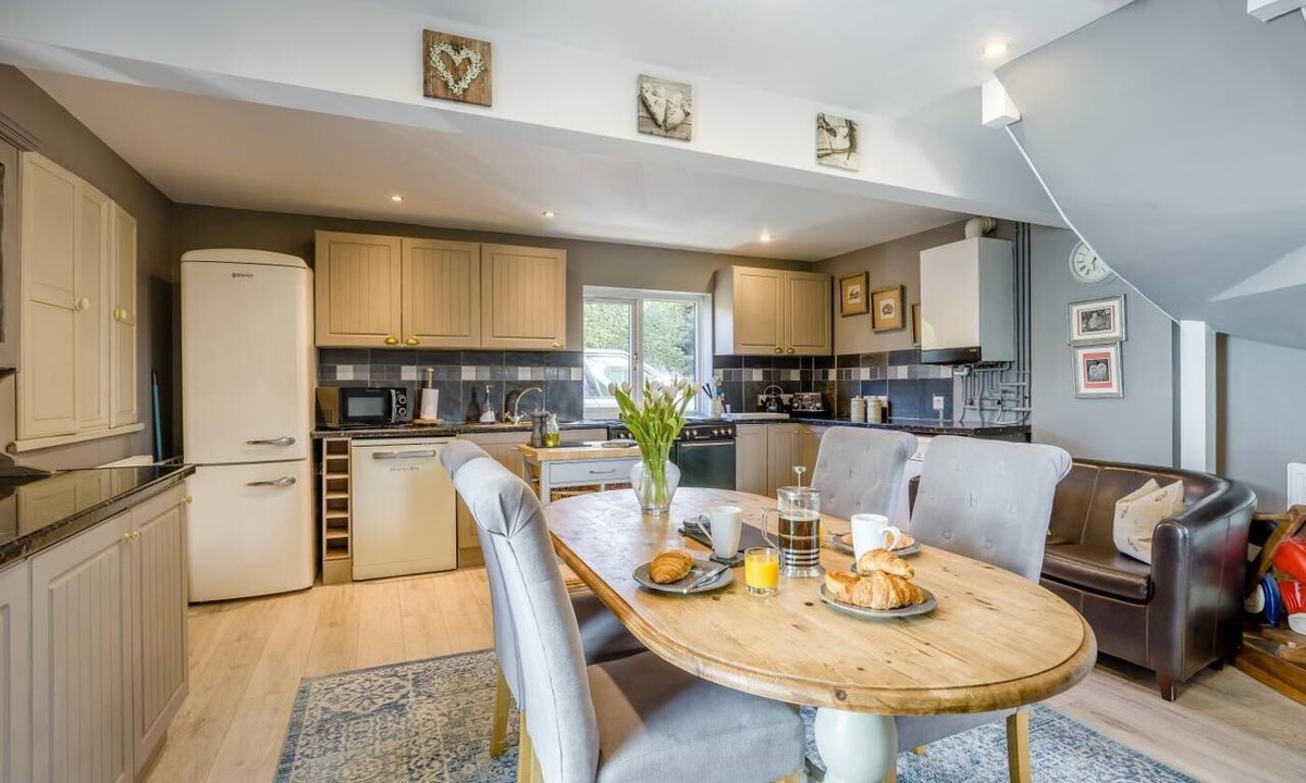 Liddington Cottage | 1 Bed in Liddington (oc-p38230)
