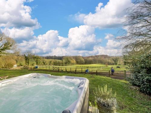 Whitegate Cabin | 1 Bed in Northwich oc-91266