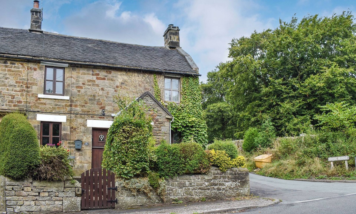 Longnor Cottage | 1 bedroom accommodation in Longnor, Near Buxton