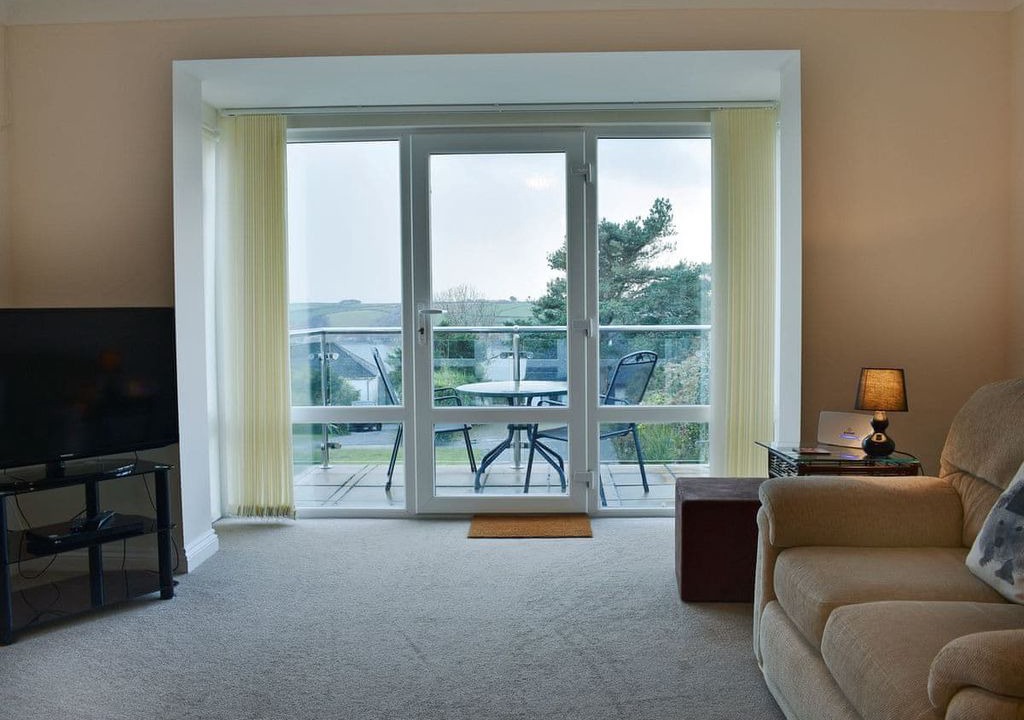 Carlyon Bay House | 1 bedroom accommodation in Carlyon Bay, near St Austell