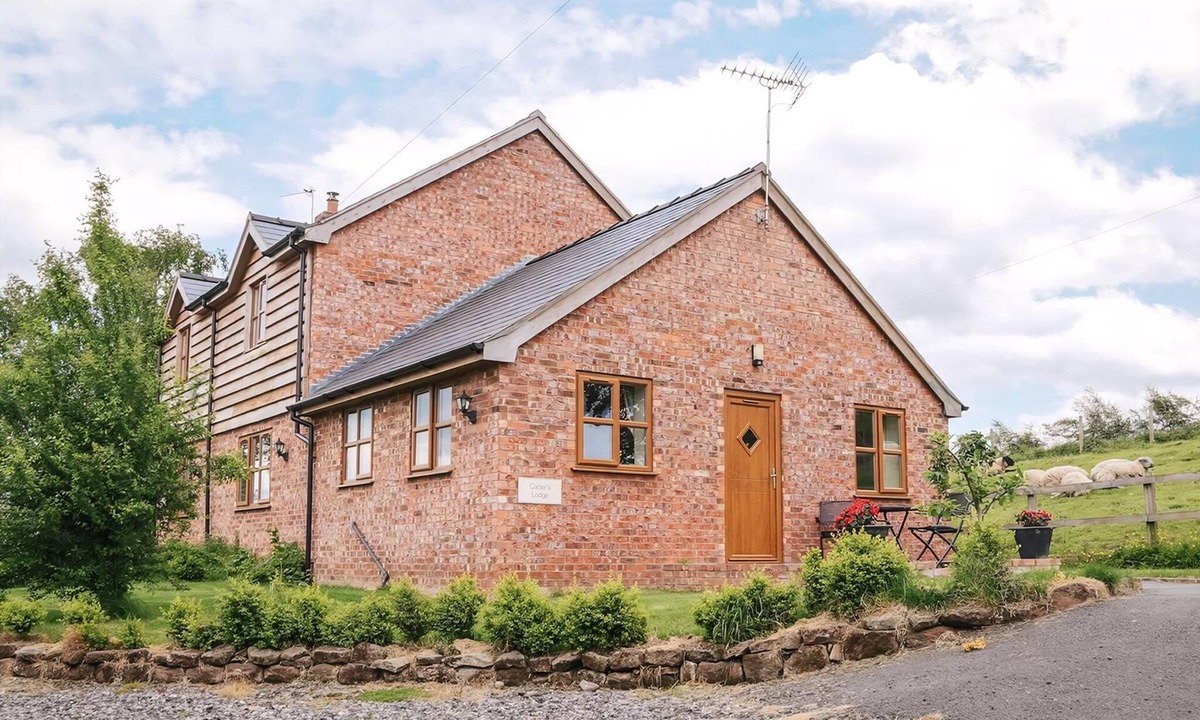 Malpas Cottage | 1 bedroom accommodation in Bickley, near Malpas