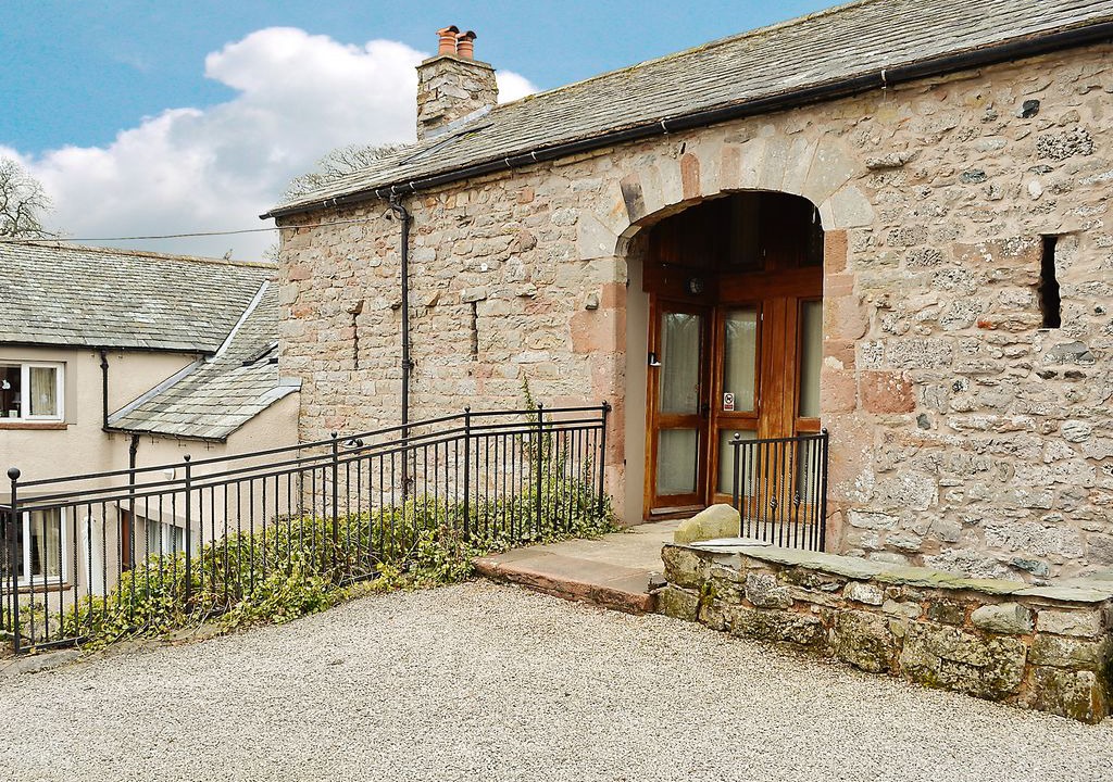 Askham Cabin | 1 bedroom accommodation in Askham, near Penrith