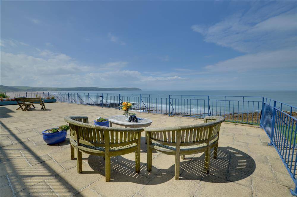 Mortehoe Cottage | 1 Devon Beach Court