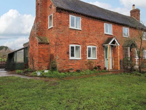 Great Witley House | 1 Dingle Cottage