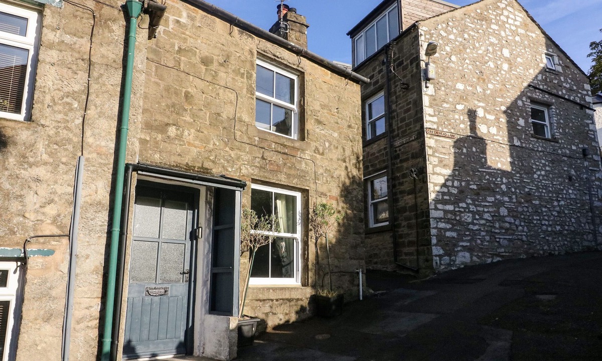Settle Cottage | 1A Lower Croft Street