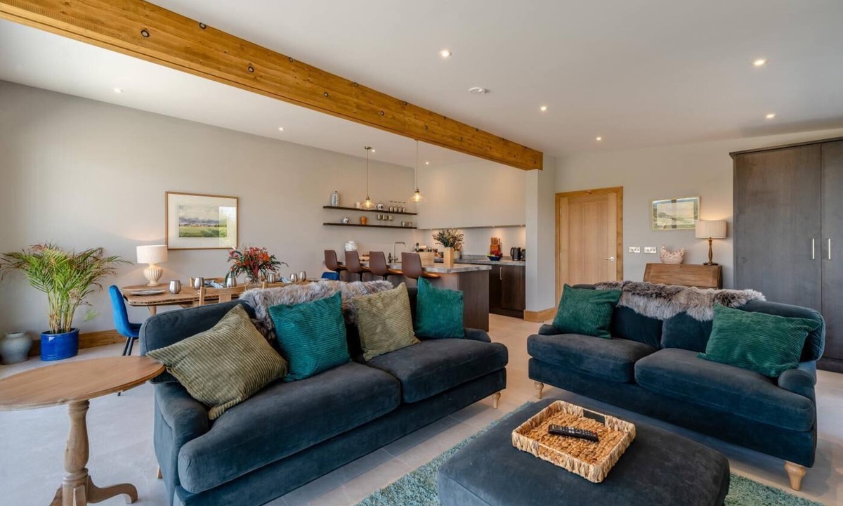 Fourstones Near Bentham Ski Chalet | 2 Bed in Austwick (oc-l31946)