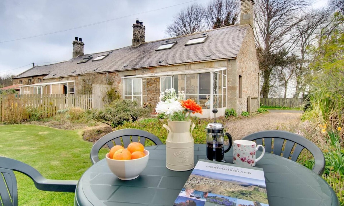Berwick-upon-Tweed Cottage | 2 Bed in Berwick-upon-Tweed (oc-nb678)