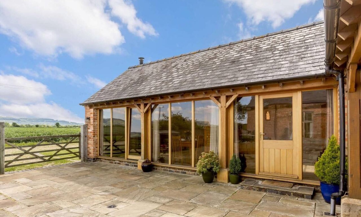 Childswickham House | 2 Bed in Broadway (oc-36840)