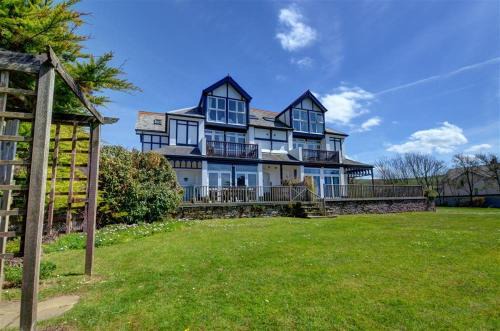Croyde Bay Apartment | 2 Bed in Croyde oc-bolt