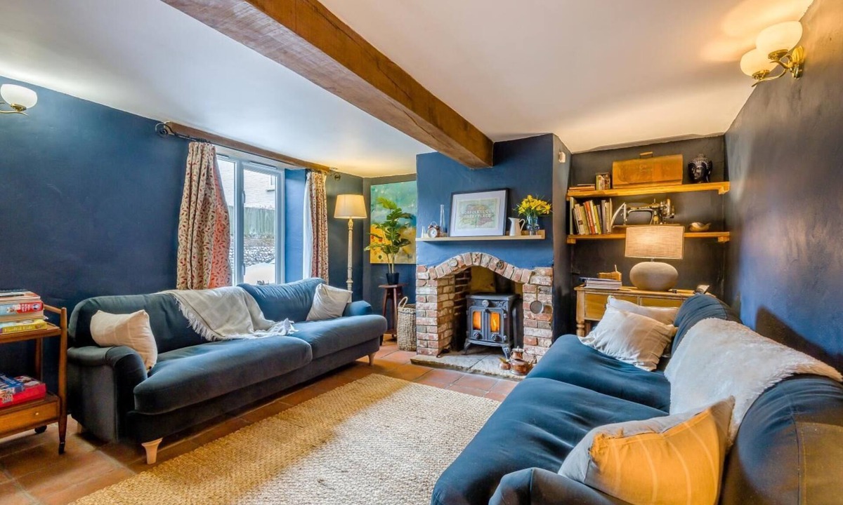 Docking Cottage | 2 Bed in Docking (oc-s32627)