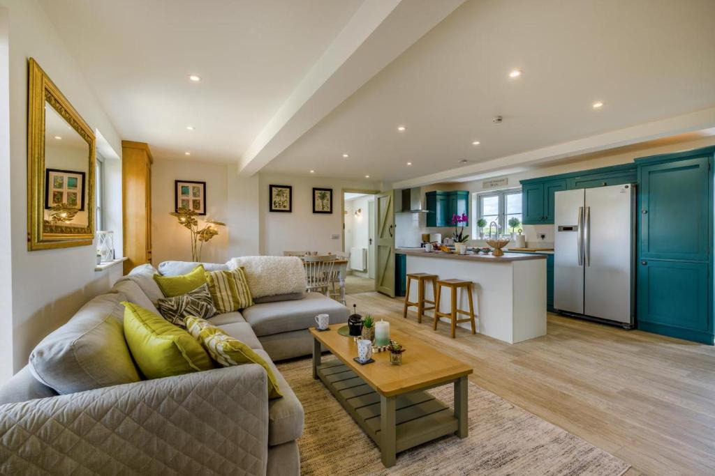 Docking House | 2 Bed in Docking oc-t44851