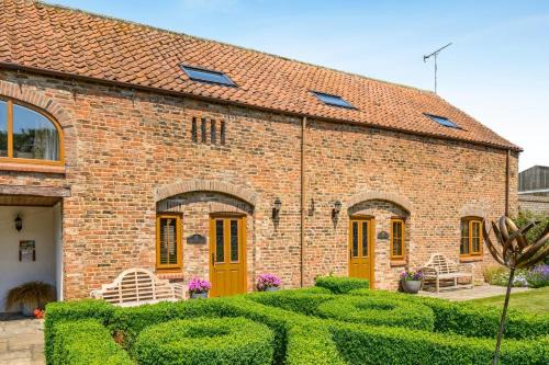 Wold Newton House | 2 Bed in Driffield oc-79279