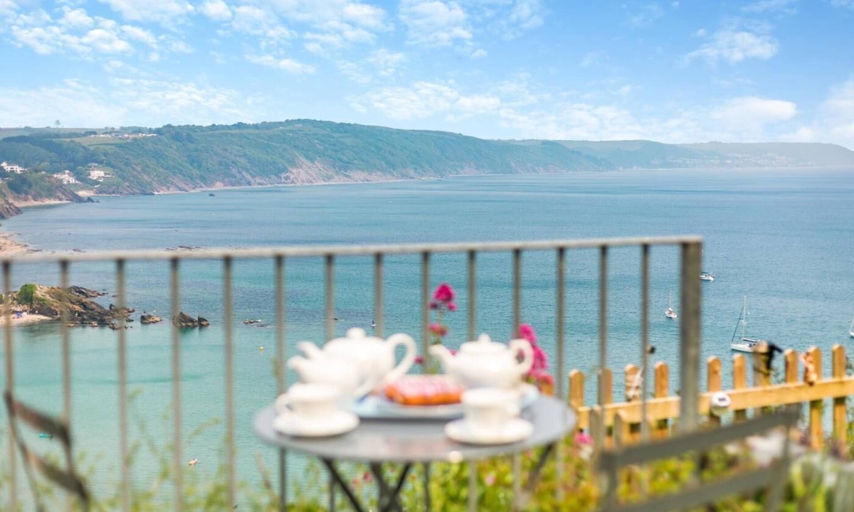 West Looe Cottage | 2 Bed in Looe (oc-l30026)