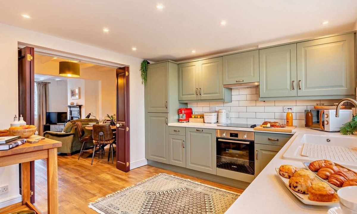 Great Broughton Cottage | 2 Bed in Middlesbrough (oc-94220)