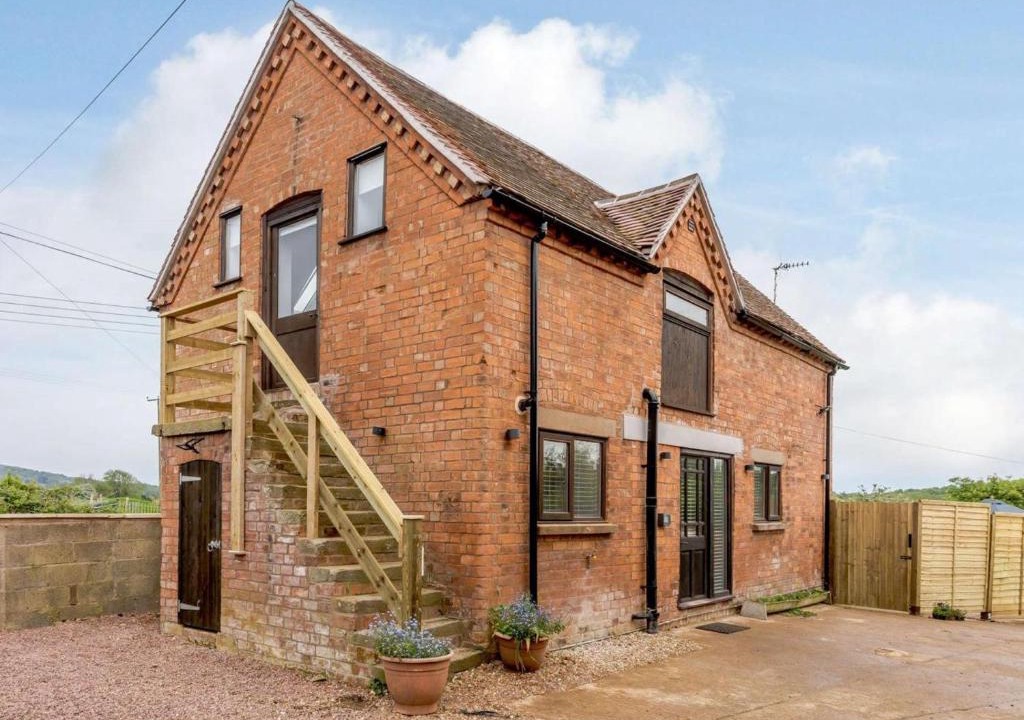 Eckington House | 2 Bed in Pershore oc-83007