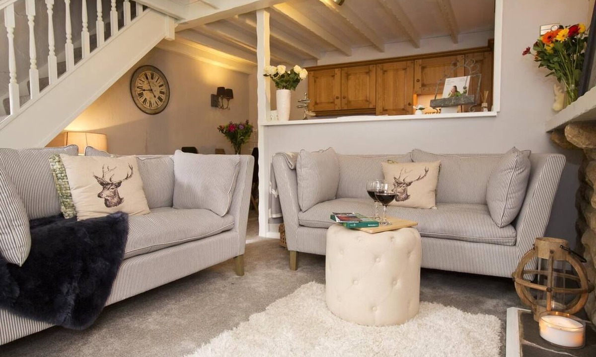 Sandsend Cottage | 2 Bed in Sandsend (oc-g0128)