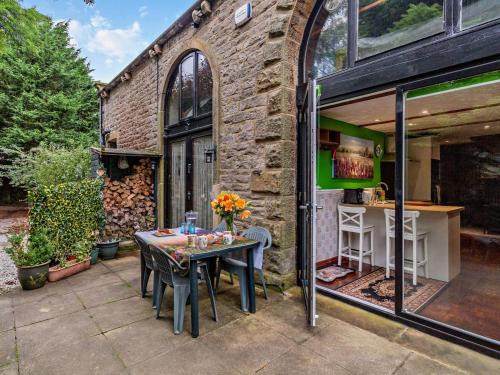 Embsay House | 2 Bed in Skipton oc-93484