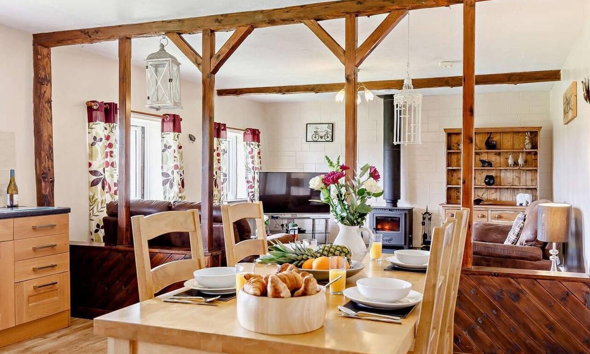South Molton Cottage | 2 Bed in South Molton (oc-88994)