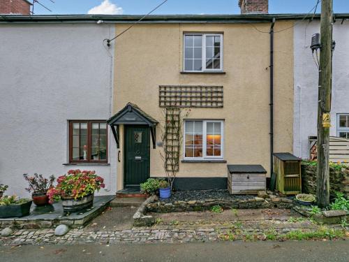 Bishops Nympton House | 2 Bed in South Molton oc-55221