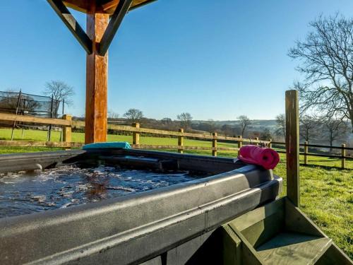 Knowstone House | 2 Bed in South Molton oc-86642
