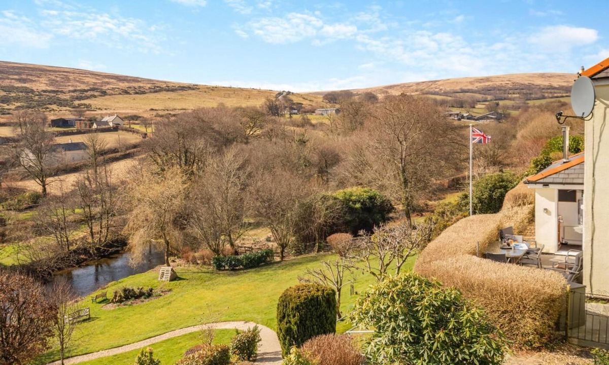 Withypool Cottage | 2 Bed in Withypool (oc-c30940)