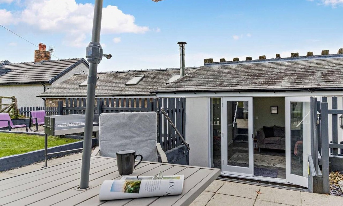 Bwlchgwyn House | 2 Bed in Wrexham (oc-76399)