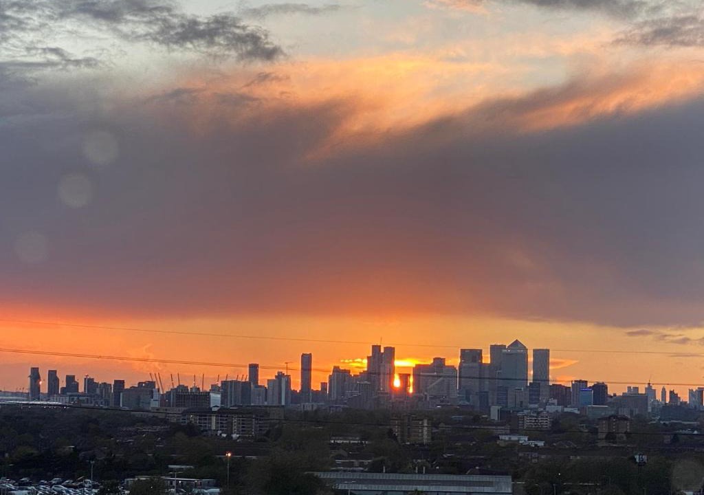 Gascoigne Apartment | 2 Bed Penthouse-Riverside View in East London