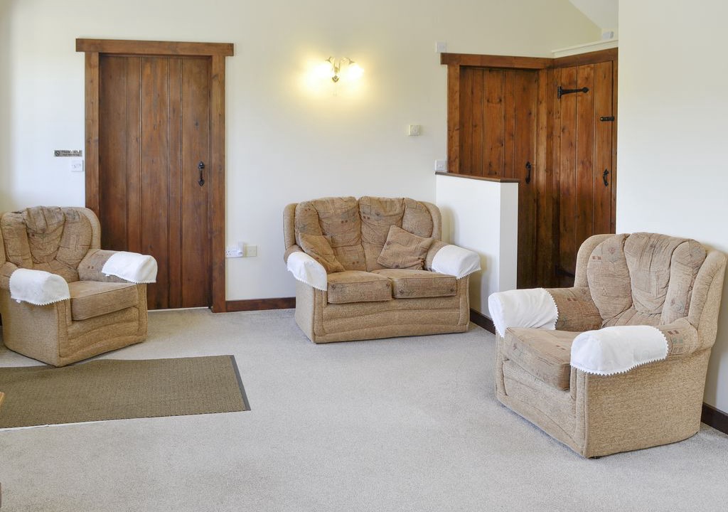 Shipton Gorge Cabin | 2 bedroom accommodation in Shipton Gorge