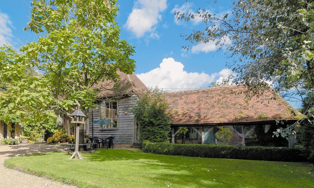 Goodnestone Cottage | 2 bedroom accommodation in Nonington, near Dover
