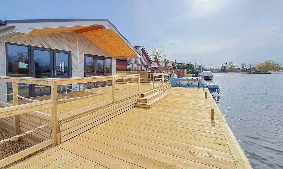 Brundall Cottage | 2 bedroom accommodation in Brundall