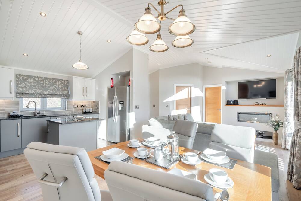 Dumfries Ski Chalet | 2 bedroom accommodation in Dumfries, Dumfries & Galloway