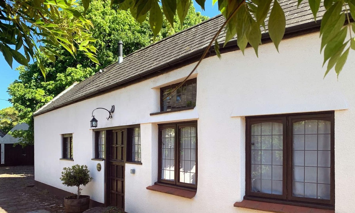 Alcombe Cottage | 2 bedroom accommodation in Ellicombe, near Dunster
