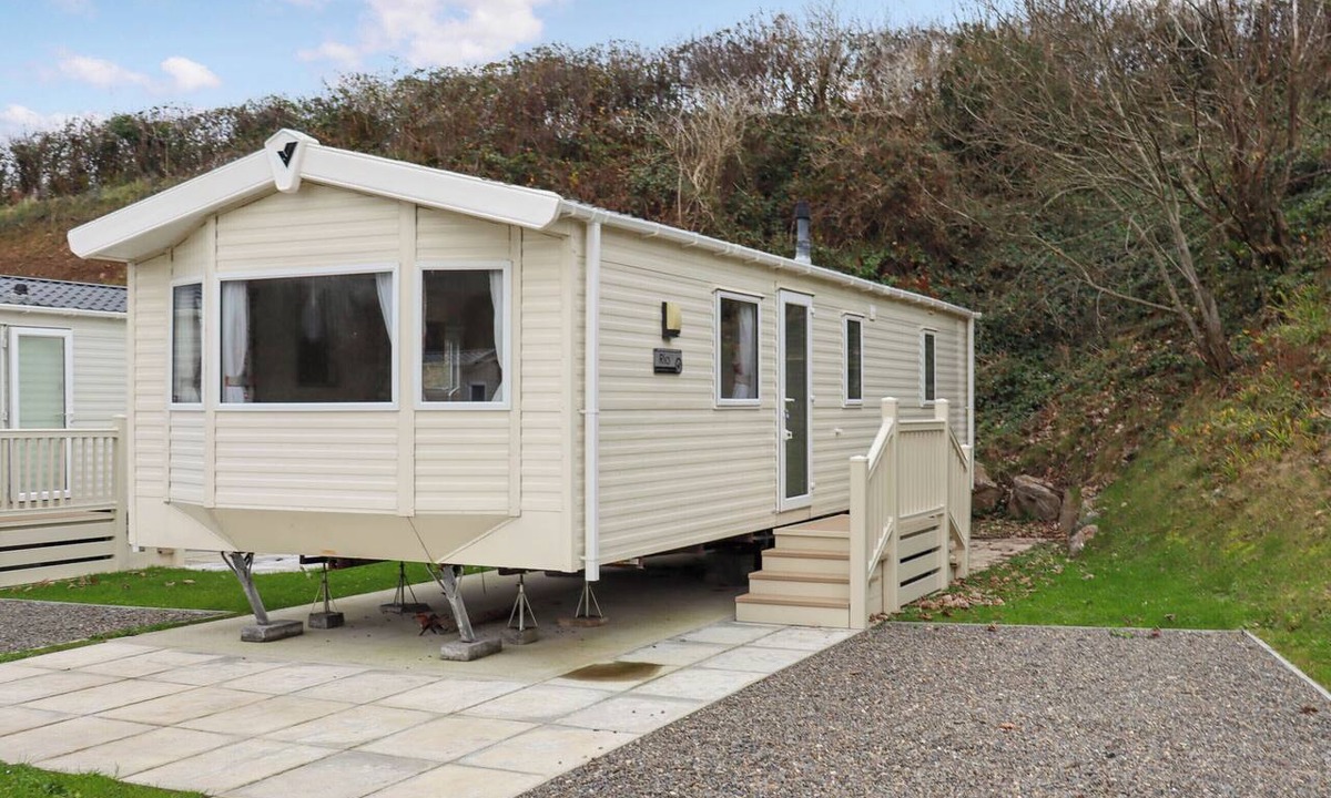 Pendine Cottage | 2 bedroom accommodation in Pendine