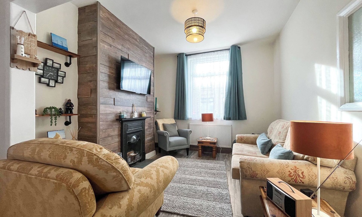 Redcar Cottage | 2 bedroom accommodation in Redcar