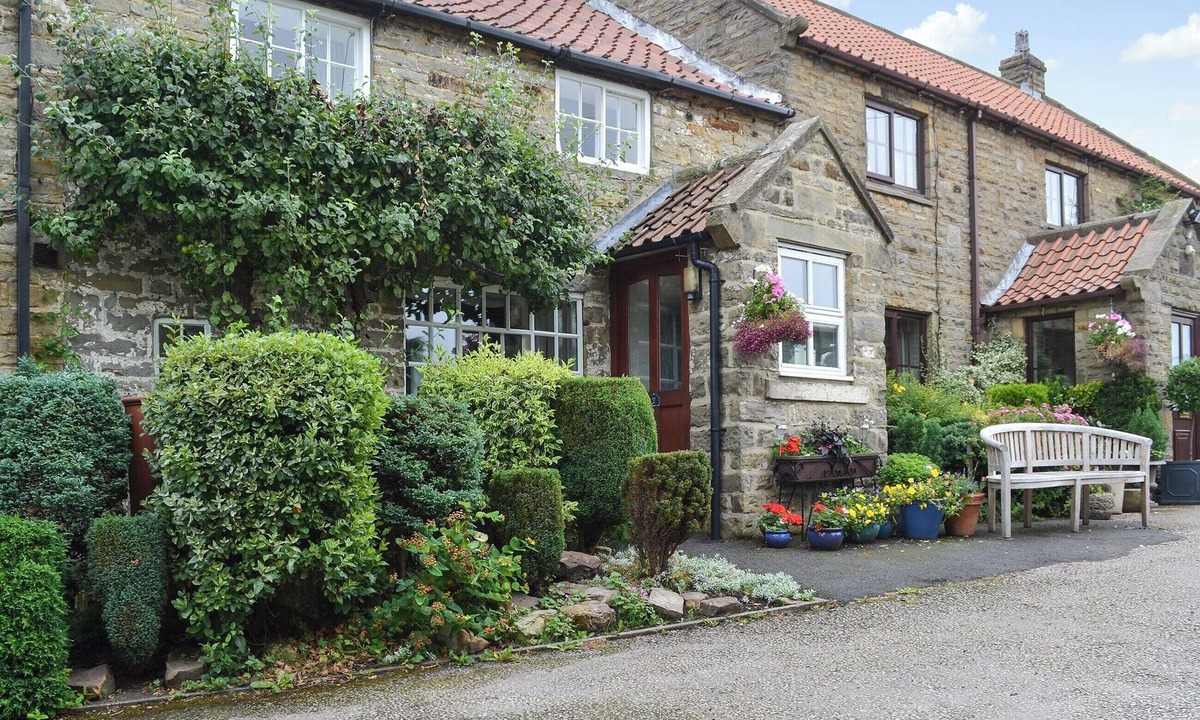 Sneaton Cottage | 2 bedroom accommodation in Sneaton, near Whitby