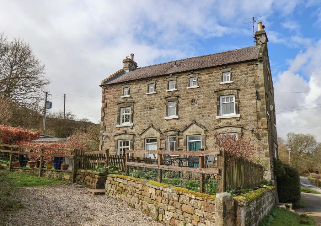 Rosedale Abbey House | 2 Primrose Villas