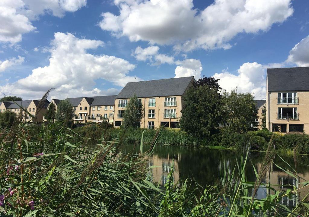 St Neots Apartment | 2BR 2 Bath Riverside Penthouse 2 Parking View Near St Neots