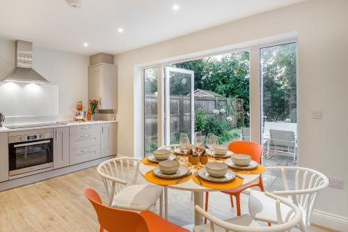 Framlingham House | 3 Bed in Framlingham oc-m32532