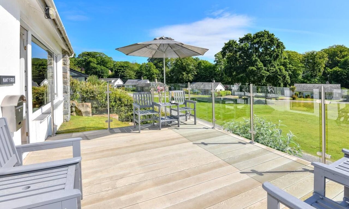Llanbedrog House | 3 Bed in Llanbedrog (oc-nantyc)