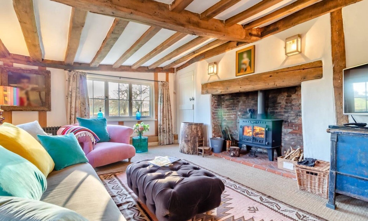 Monk Soham Cottage | 3 Bed in Monk Soham (oc-h28366)