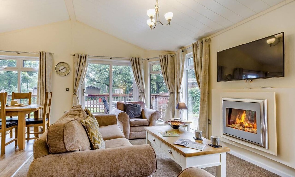 Graddon Cross Ski Chalet | 3 Bed in Okehampton (oc-06199)