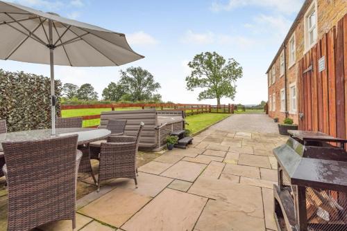 Wing House | 3 Bed in Scaleby oc-b33069