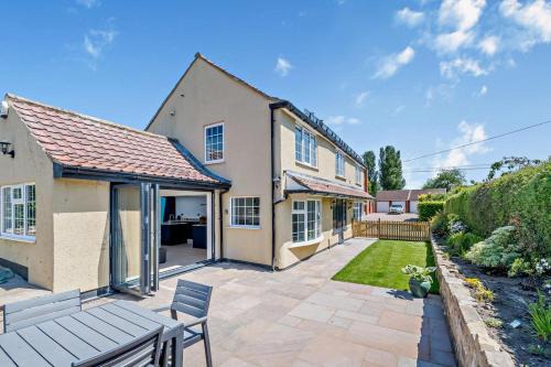 Tholthorpe House | 3 Bed in Tholthorpe oc-r23426
