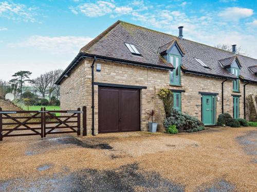 West Lulworth House | 3 Bed in Wareham oc-dc139