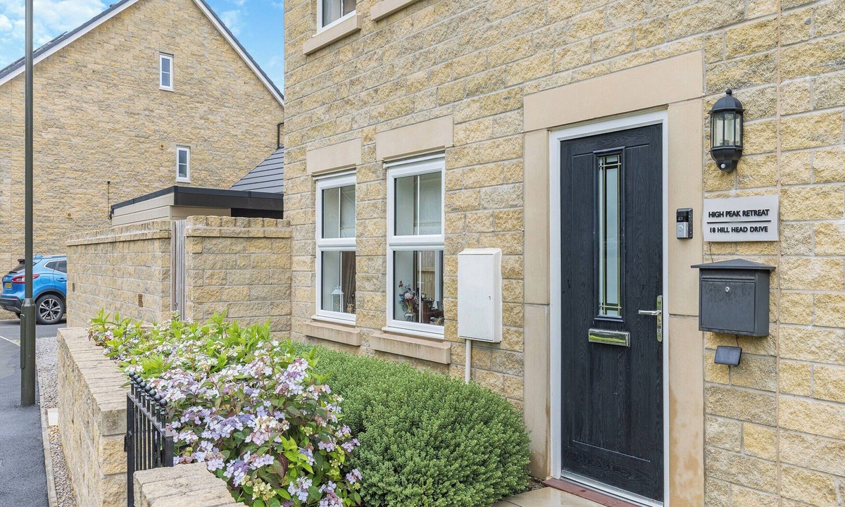 Buxton Cottage | 3 bedroom accommodation in Buxton