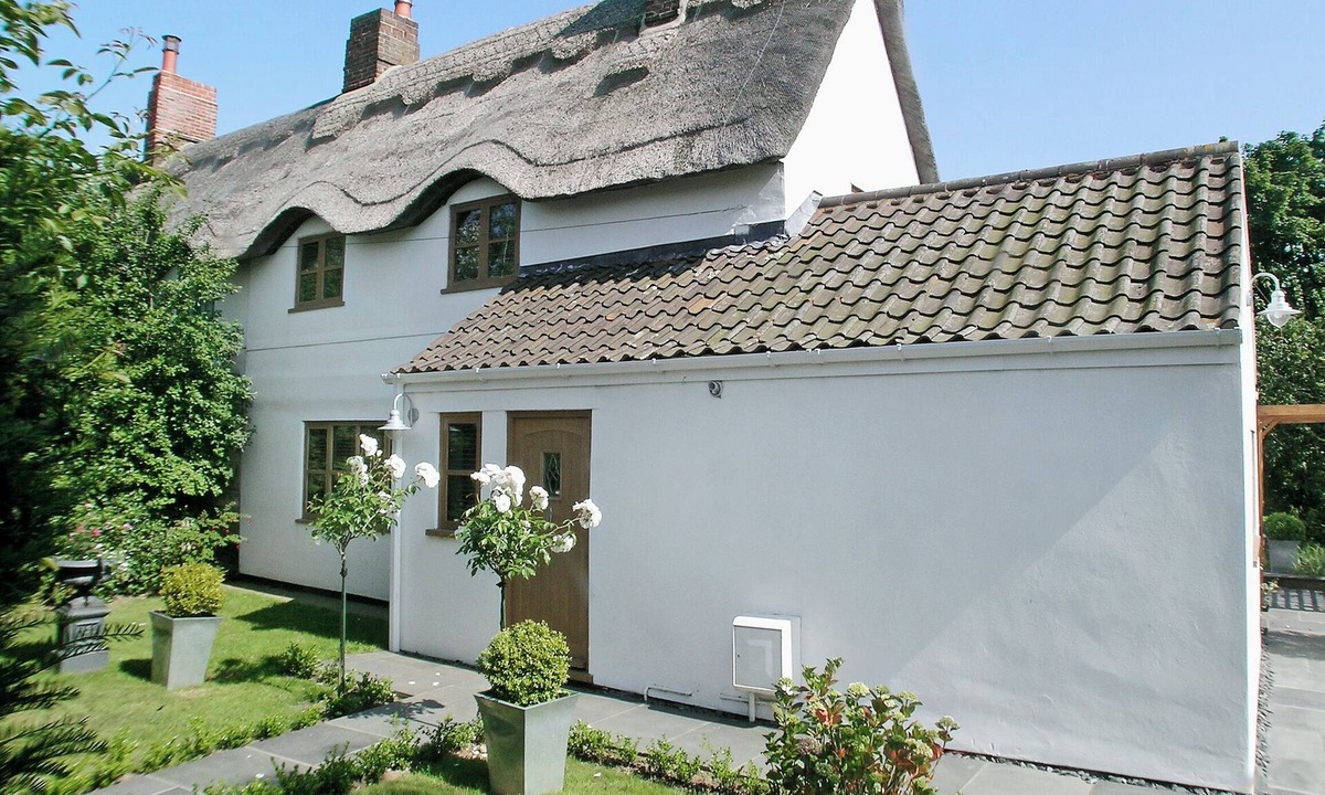 Bacton Cottage | 3 bedroom accommodation in Bacton, near North Walsham