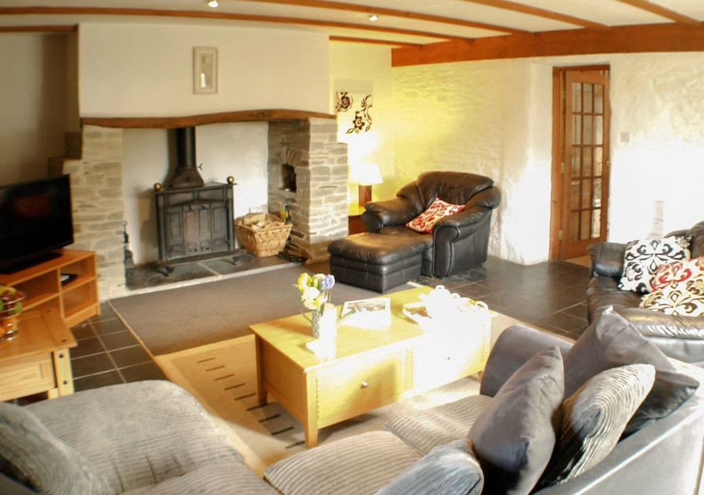 Pelynt Cottage | 3 bedroom accommodation in Pelynt, near Looe