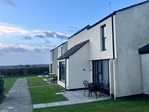 St. Agnes Apartment | 39 Perran View Your Home Away from Home in Cornwall