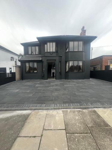 Wallasey House | 4 Bayswater