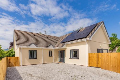 Holsworthy House | 4 Bed in Bridgerule oc-i31757
